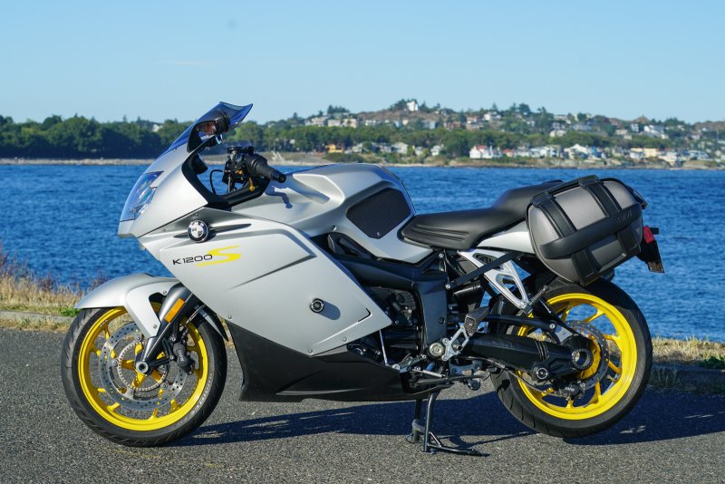 BMW k1200s черный