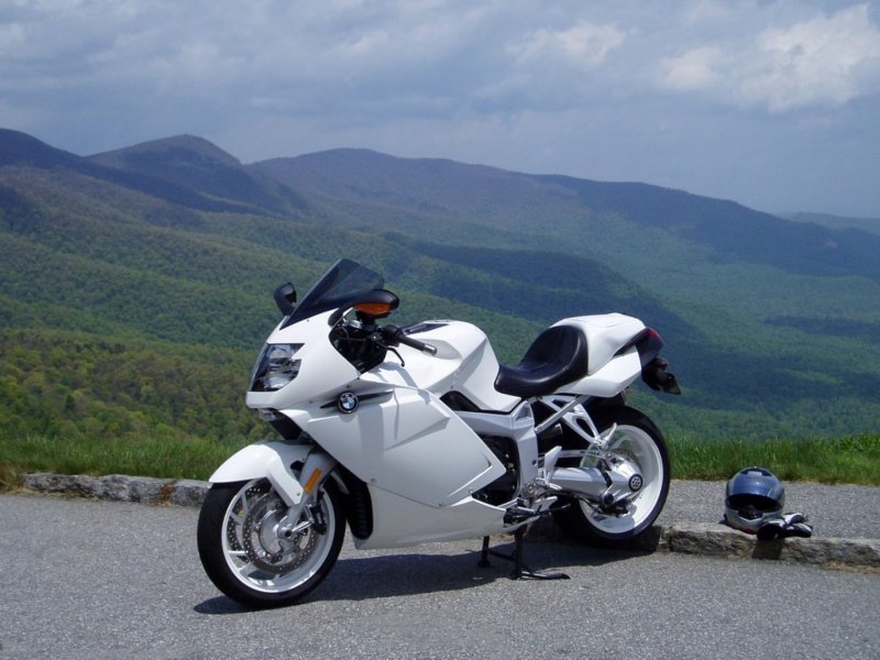 Мотоцикл BMW 1200s