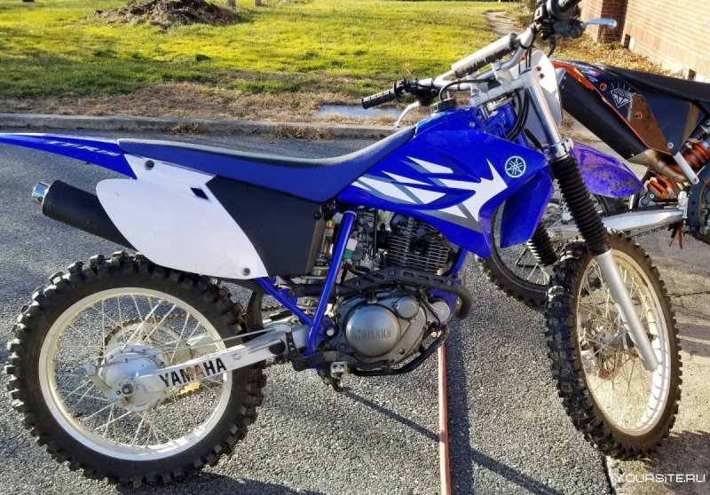 Yamaha TTR 230 F