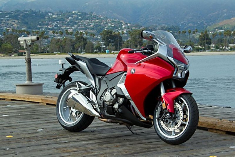 Vfr1200 розовый