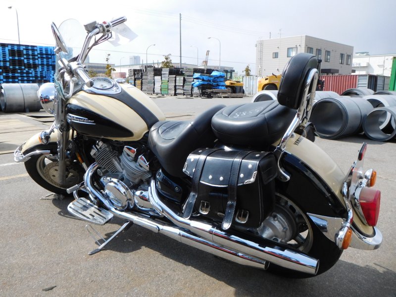 Yamaha Royal Star 1300 Custom