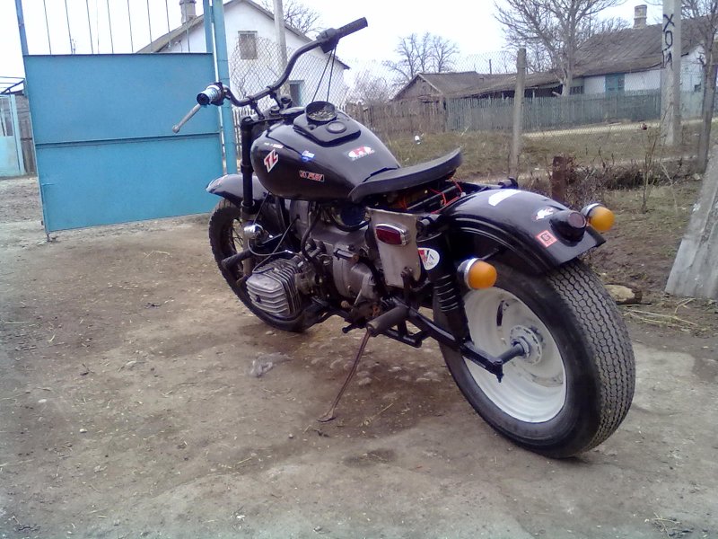 Мотоцикл ЗМЗ м100