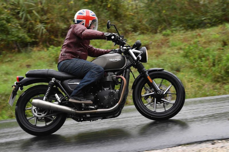 Triumph Street Twin