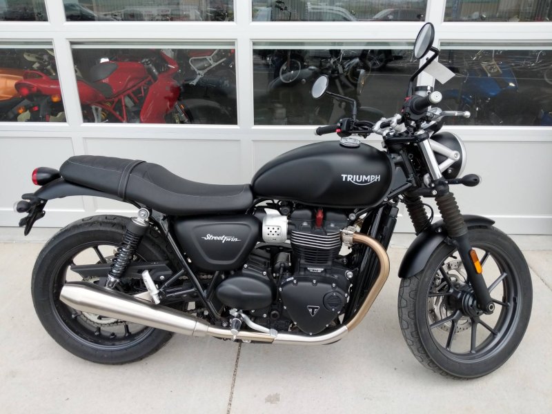Triumph Street Twin 2021