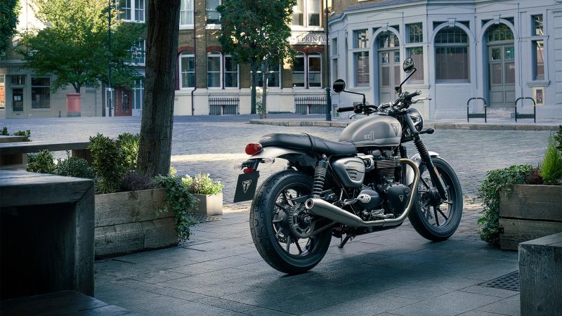 Triumph Street Twin ec1