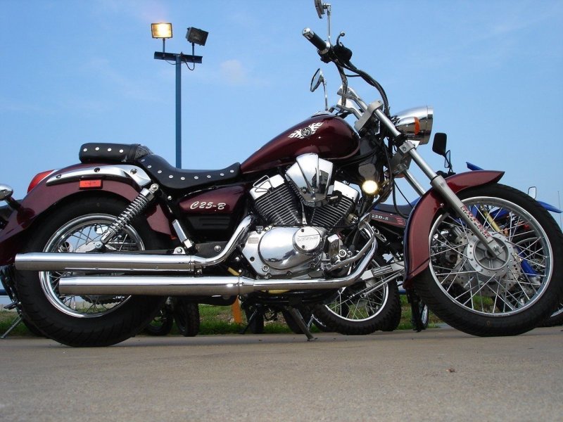 Мотоцикл Lifan lf250-b