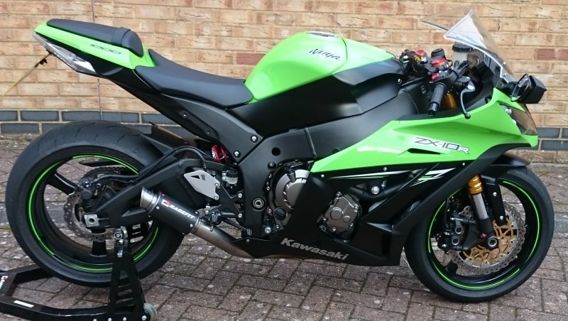 Kawasaki zx10r 2011