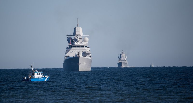Балтийское море корабли