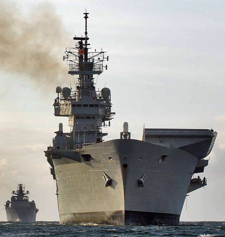 HMS Ark Royal r07