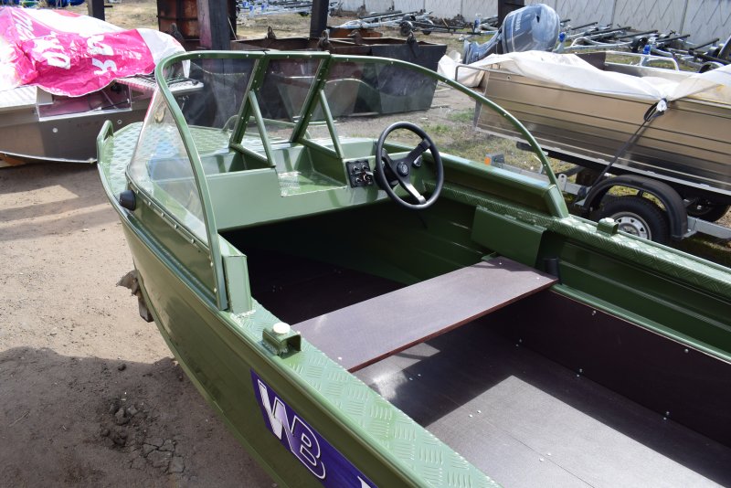 Лодка Вятбот 390 ДСМ