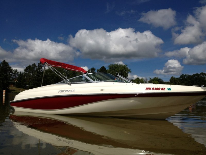Rinker 212