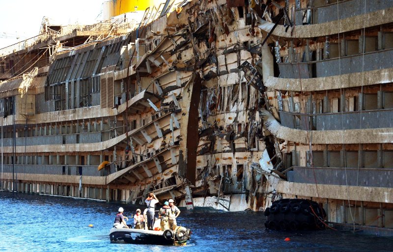 Крушение лайнера Costa Concordia