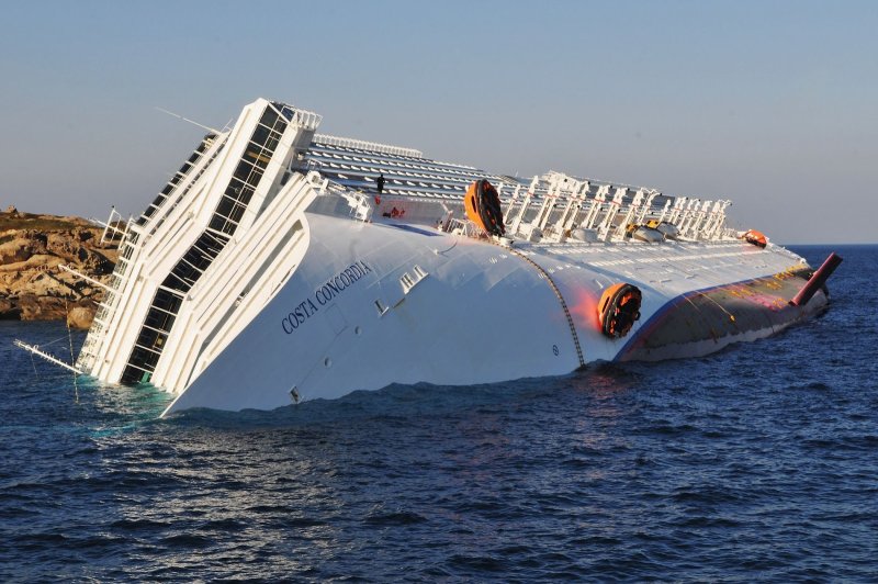 Крушение лайнера Costa Concordia