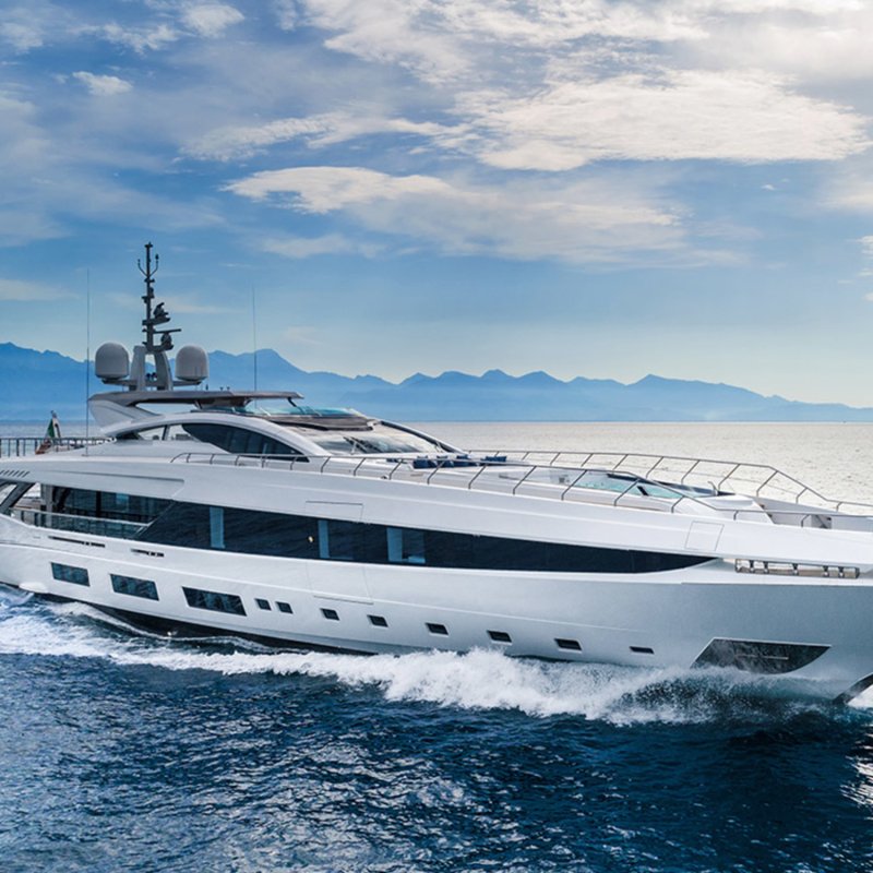 Яхта Mangusta GRANSPORT 33