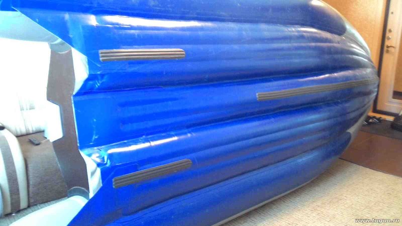 Лодка выдра шерпа 500 Jet дно
