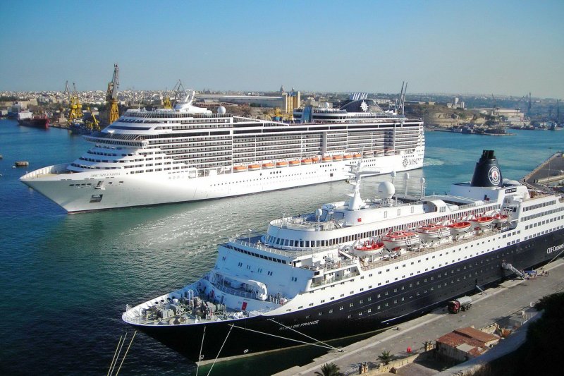 MSC splendida круизный лайнер