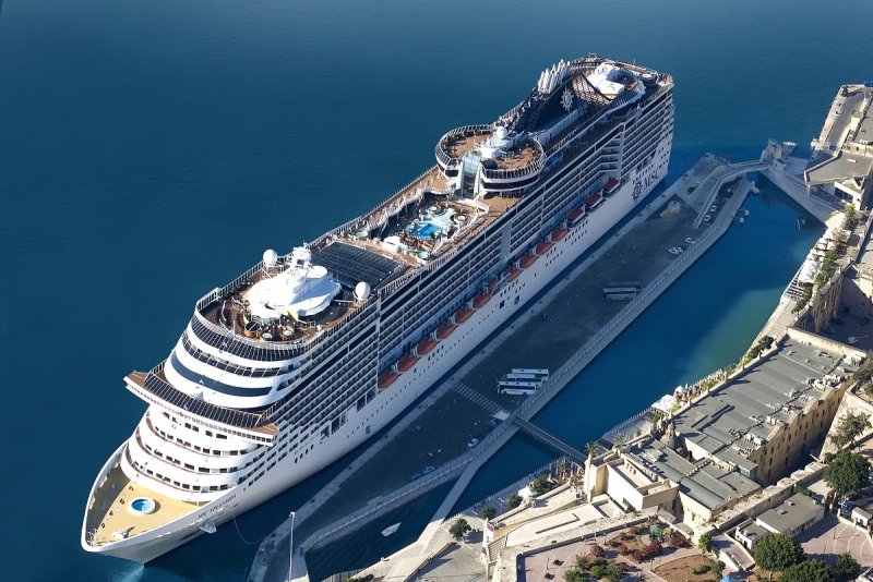 MSC splendida круизный лайнер год