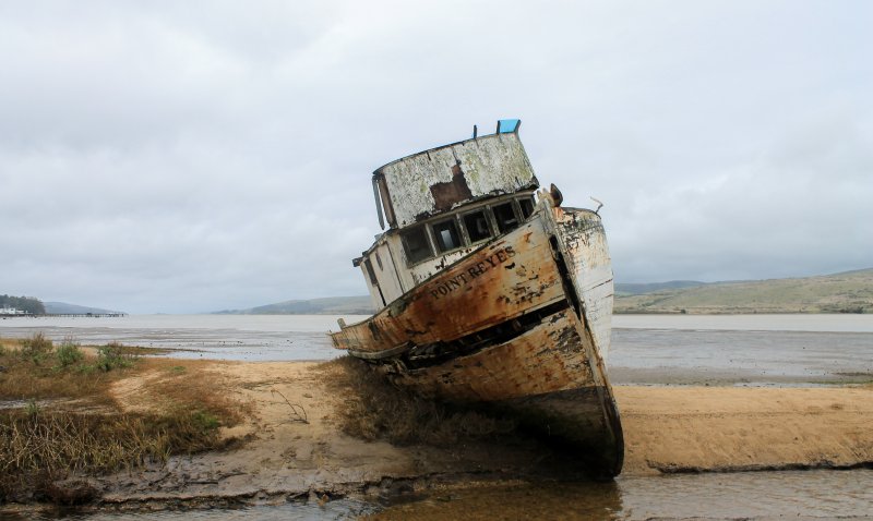 Wet ship