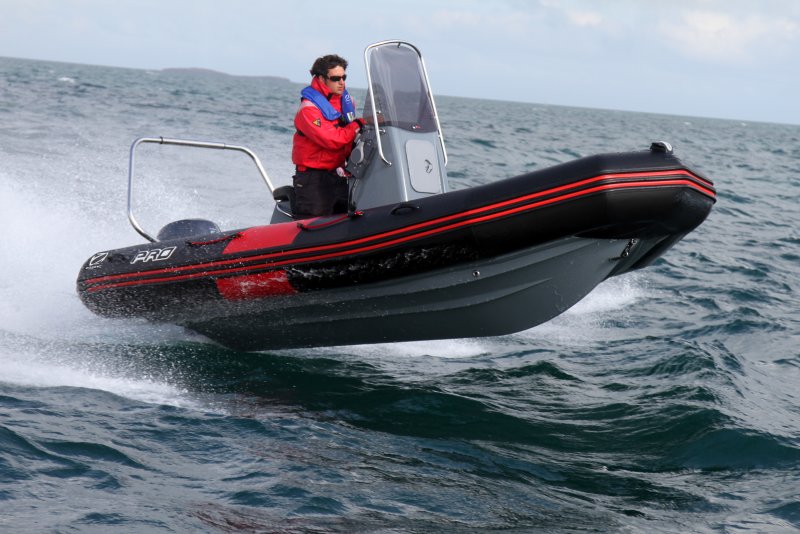 Zodiac FC 420 Boat