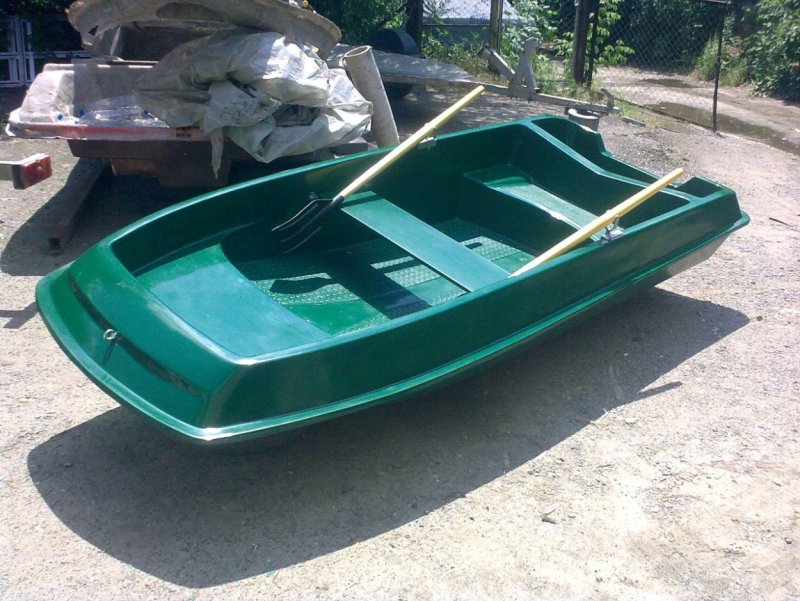 Лодка Delta 330