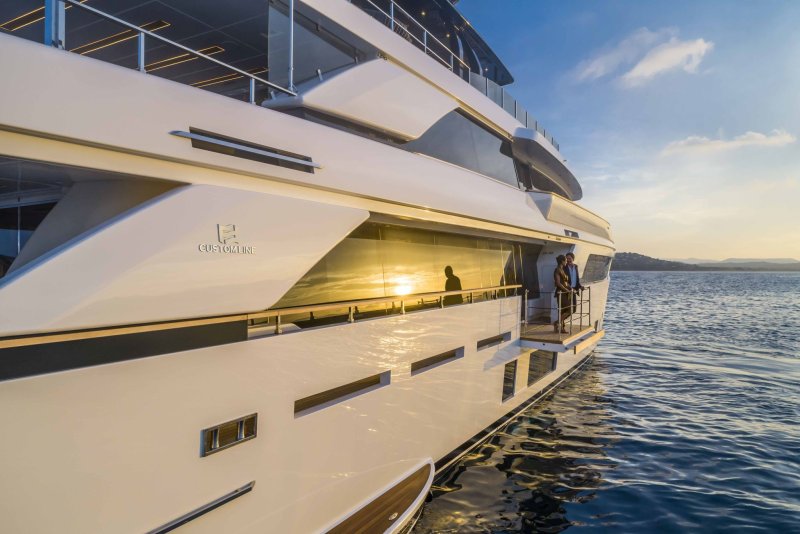 Custom line Navetta 42