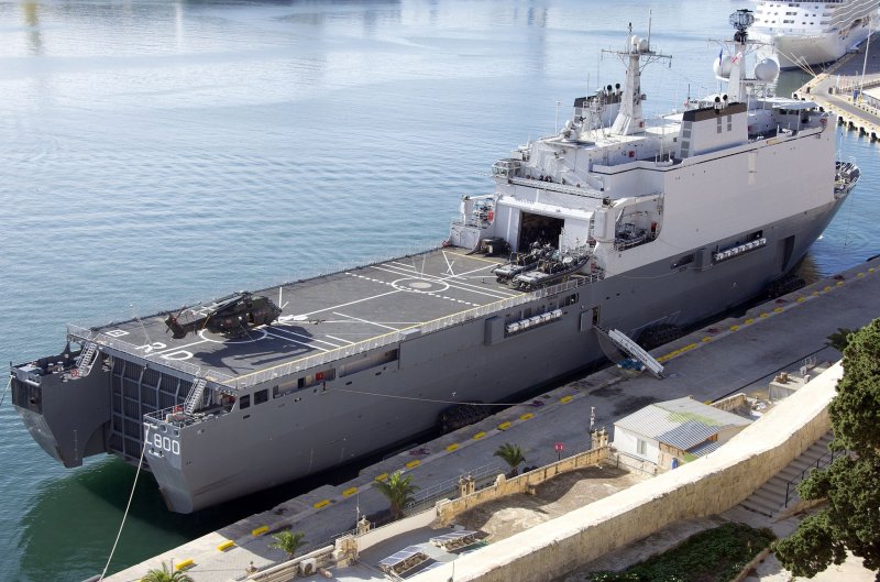 HNLMS Rotterdam l800