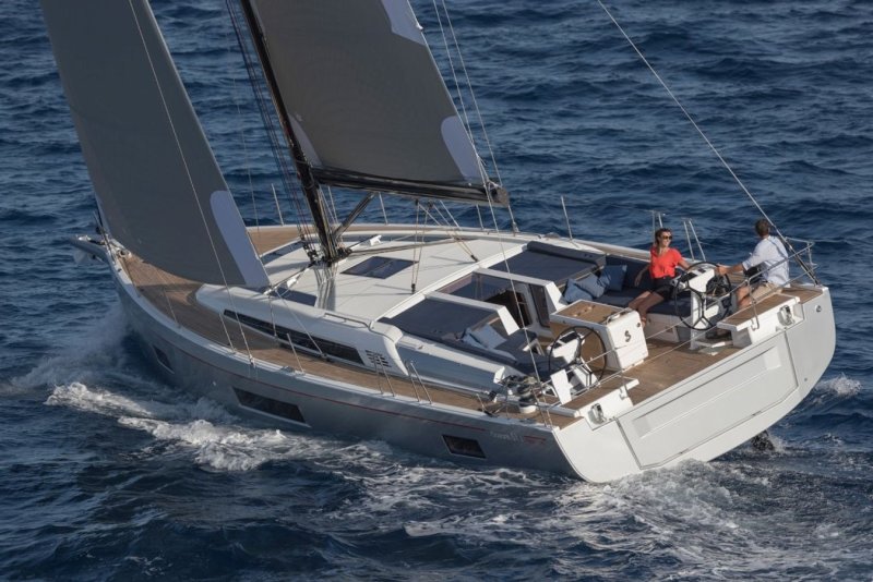 Яхта Beneteau oceanis 51.1
