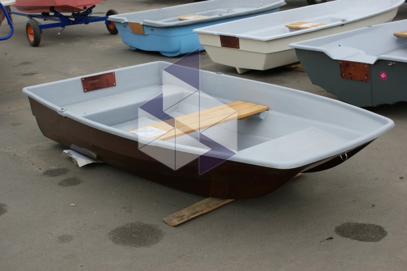 Лодка пластиковая СЛК-240