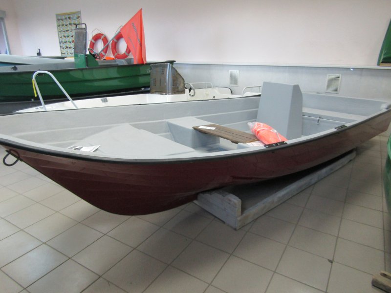 Лодка СЛК-400 Люкс