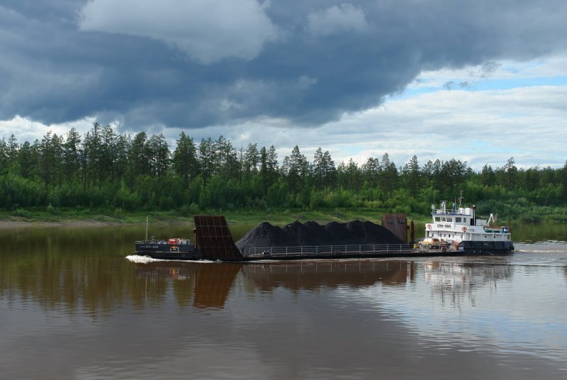 Памятник реке Вилюй