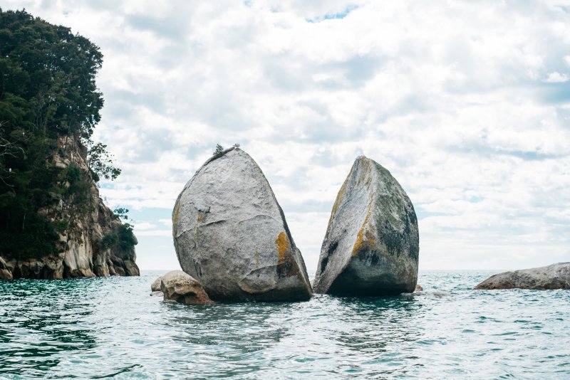 Split Apple Rock новая Зеландия