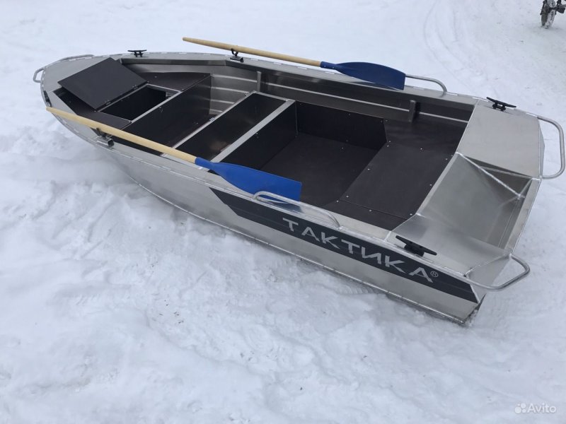 Лодка тактика 390 РМ