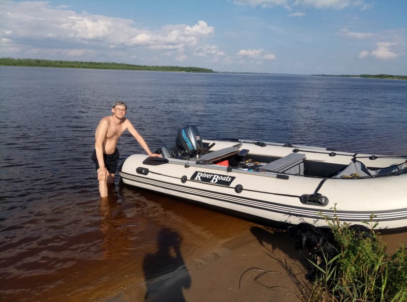 Лодка ПВХ Riverboats RB — 410 (НДНД)