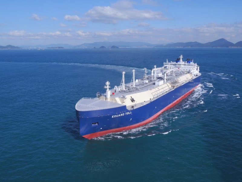 Судно Кристоф де Маржери газовоз
