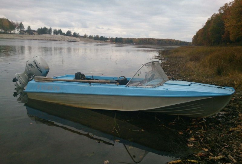 Моторная лодка Казанка 5м4