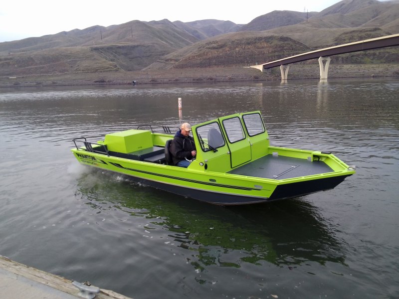 Катер Phantom Jet Boats