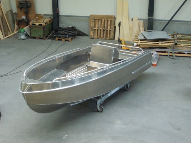 Алюминиевая лодка Алюмакс 300