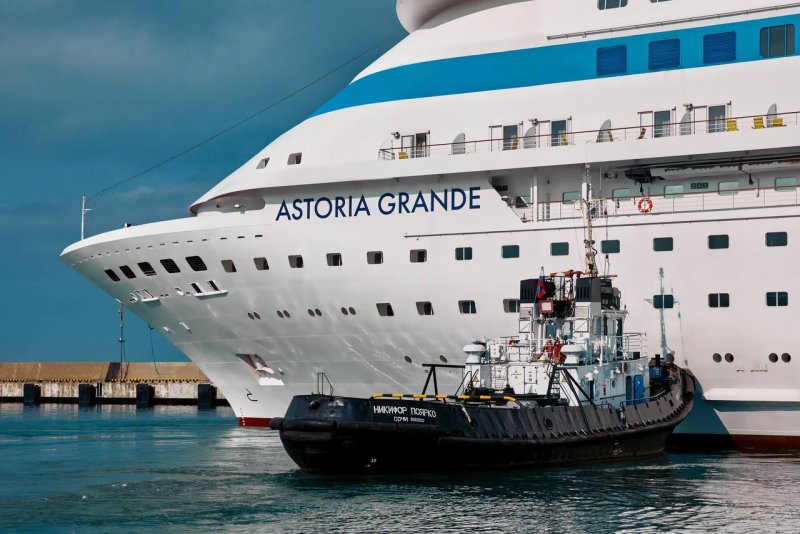 Лайнер Astoria grande Стамбул