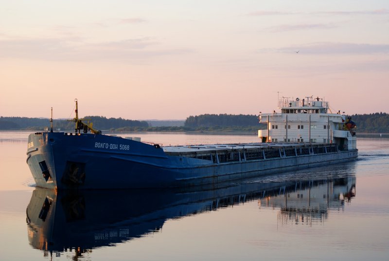 Теплоход Волго Дон