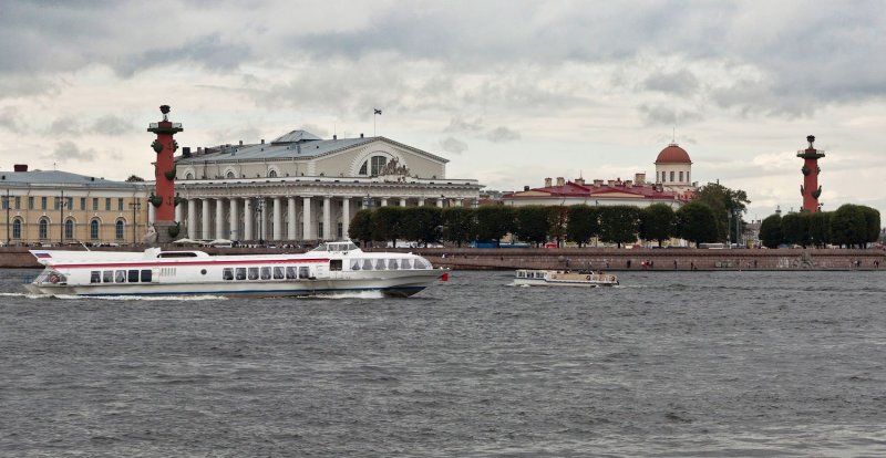 Метеор в Петергоф