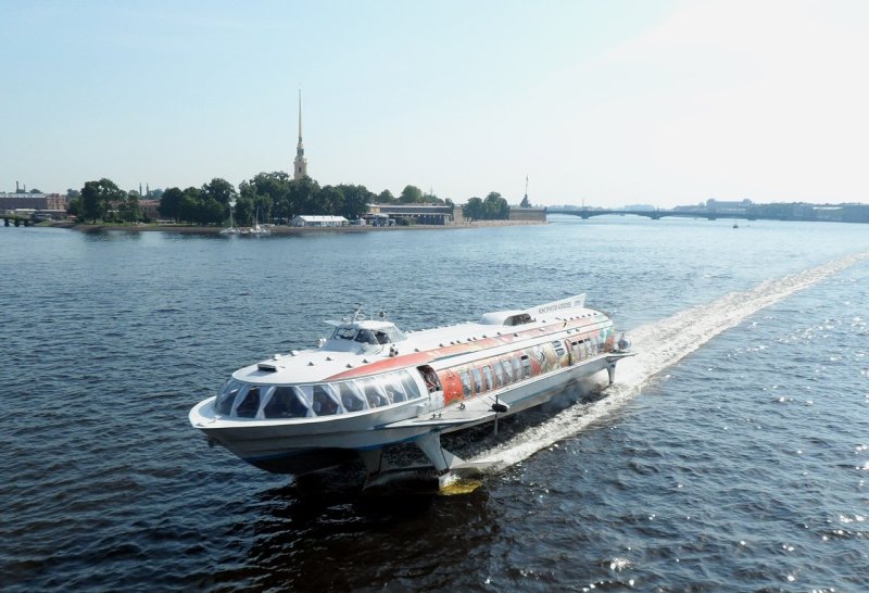 Метеор в Петергоф