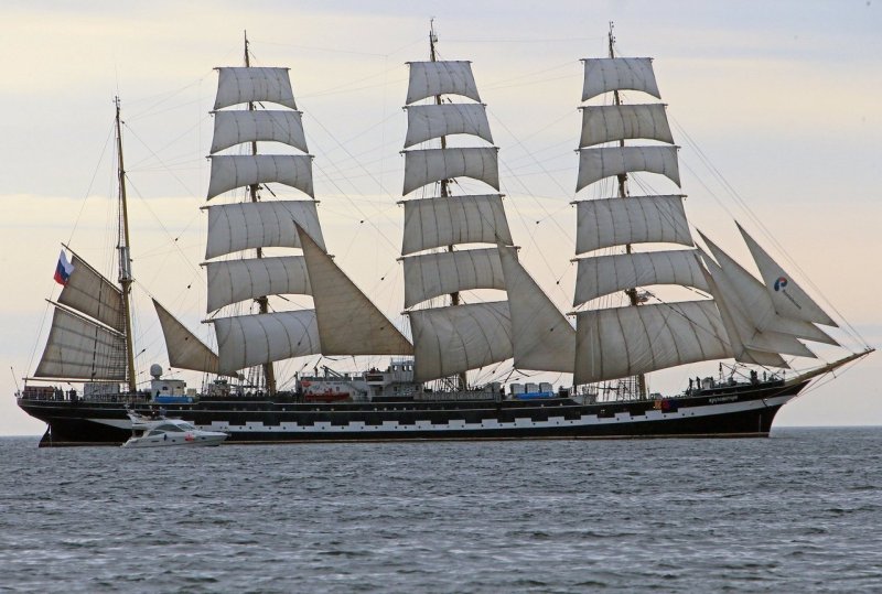 Крузенштерн парусник