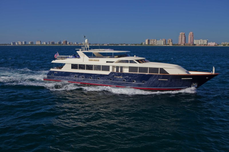Yacht the North