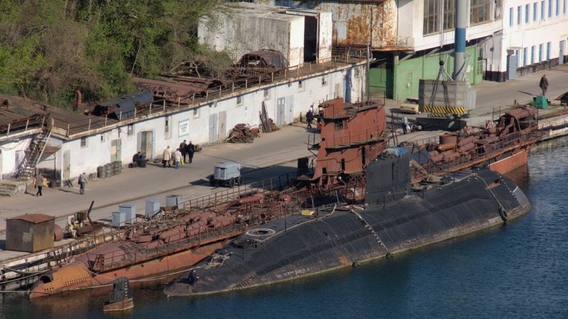 Подводная лодка в Херсоне