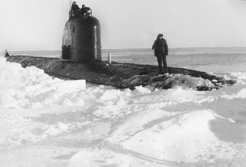 Атомная подводная лодка Ленинский комсомол
