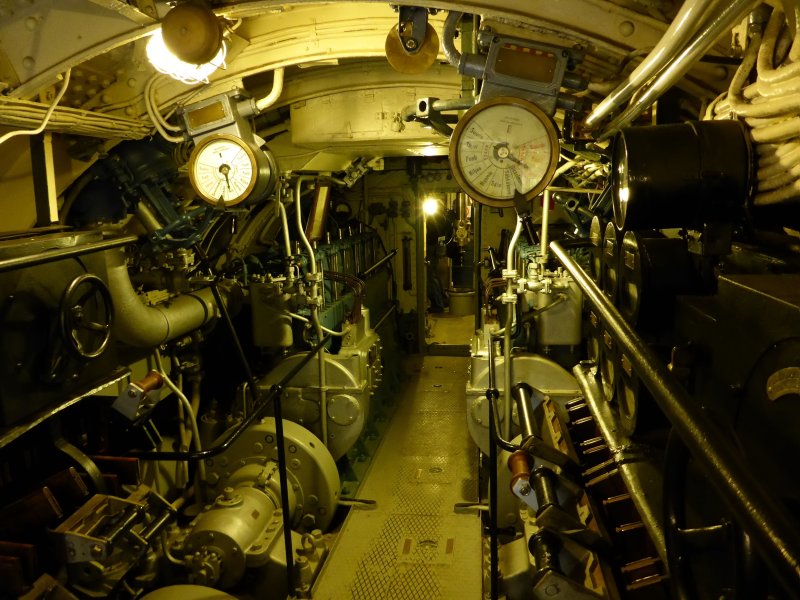 Внутри подводной лодки u-4712