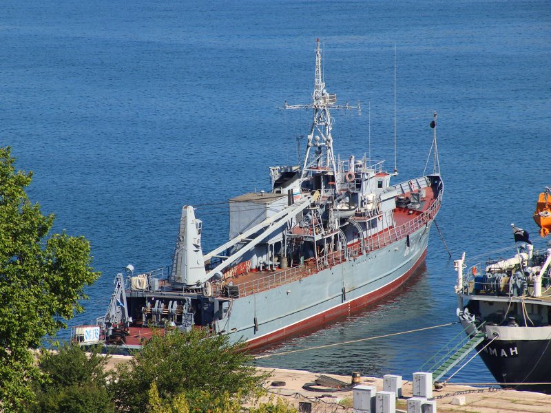 Корабль Воевода Калининград