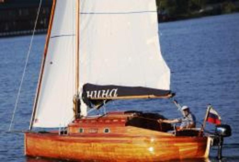 Парусная яхта Atlas 25