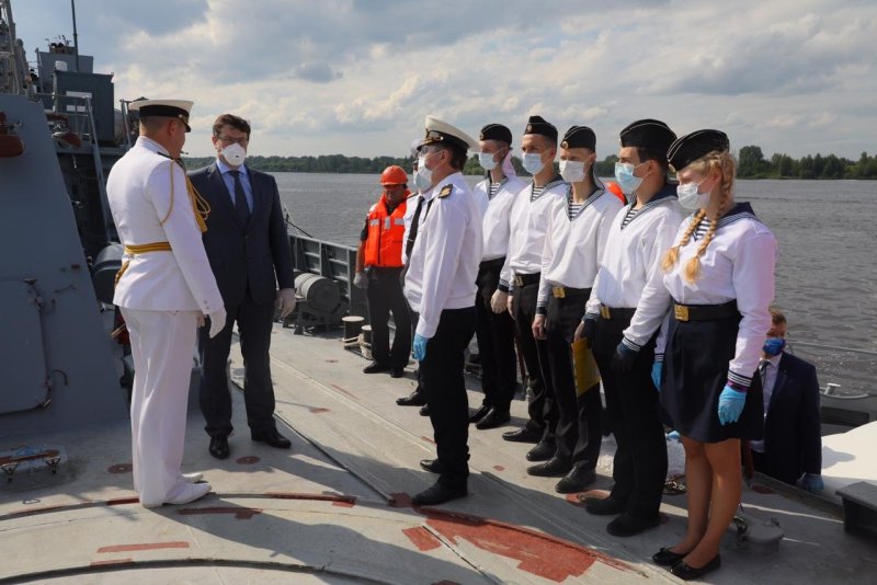 Корабль Великий Устюг парад ВМФ 2021