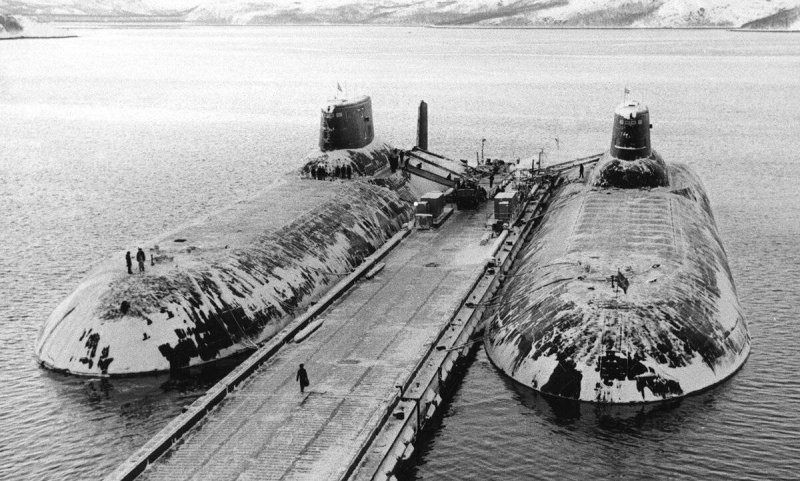 Подводная лодка акула